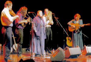 The Bluestein Family with Jean Ritchie in concert